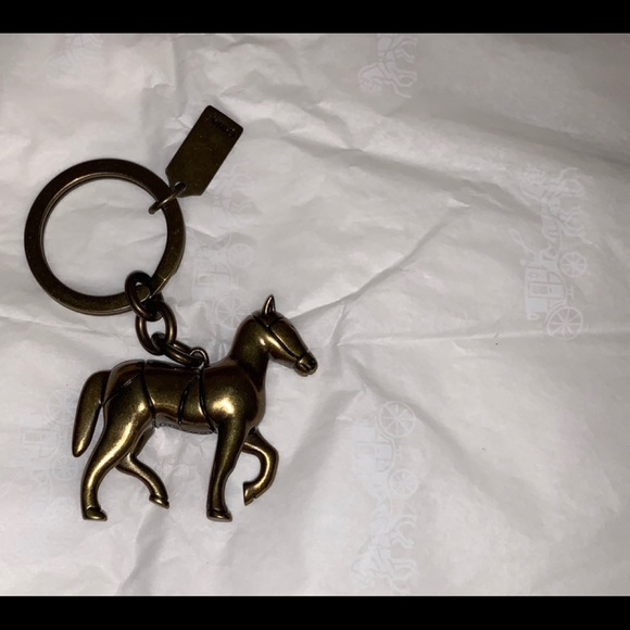 NWT Coach Horse & Carriage Pouch & Key Fob Gold - Picture 4 of 6